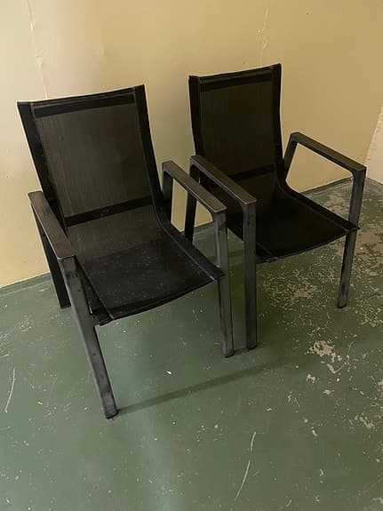 Trädgårdsstolar 2-pack svart metall och textilene