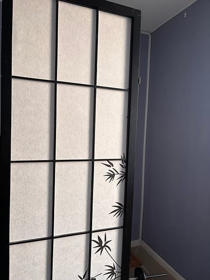 Japansk rumsavdelare i trä med rispapper