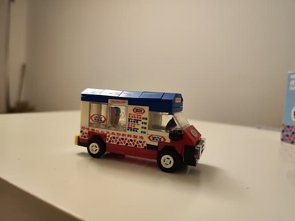 Hongkong toy bric-Softie Truck from age 6+