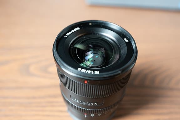 Sony FE 20mm f/1.8 G