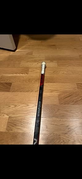 Hockeyklubba Bauer Erik Gustavsson.