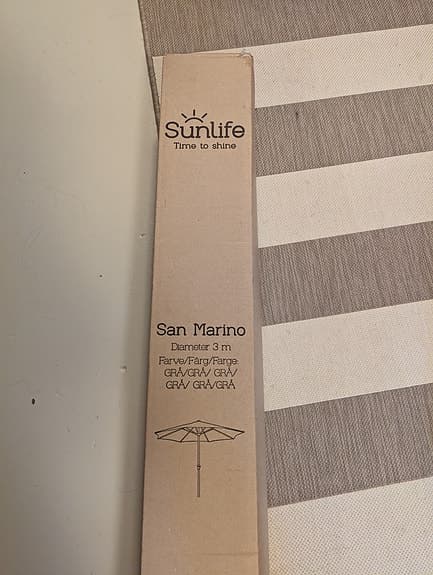 Sunlife San Marino 3meter garden umbrella