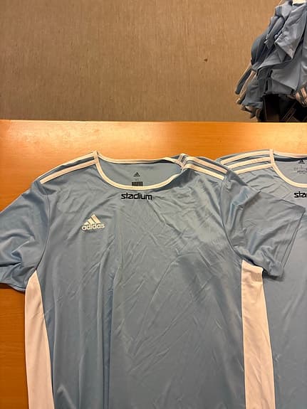 Adidas Entrada 18 herr fotbollströja L ljusblå