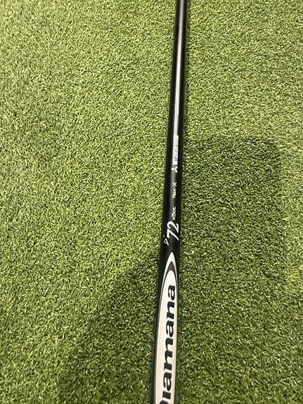 Titleist 915 D2 8,5 Premiumskaft x-stiff