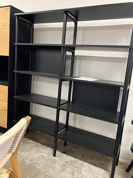 Bolia hylla svart