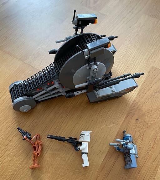 LEGO Star Wars 75015