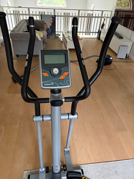 Crosstrainer med display grå/svart