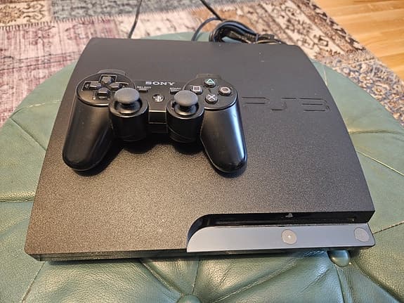 PS3 500GB BEGAGNAD SOM NYA
