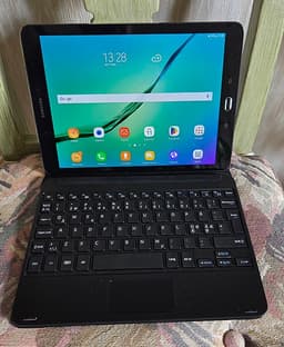 Samsung Galaxy Tab S2 + tangentbord och väska