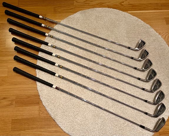 Järnset Top Flite Tour, 8 st klubbor: 3-9 plus Sand (Prestige Diamond)