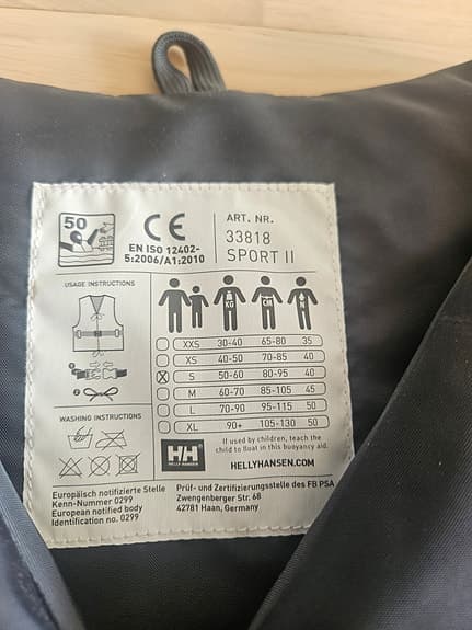2st Helly Hansen Sport II flytväst 50N blå 1st Small och 1st Medium
