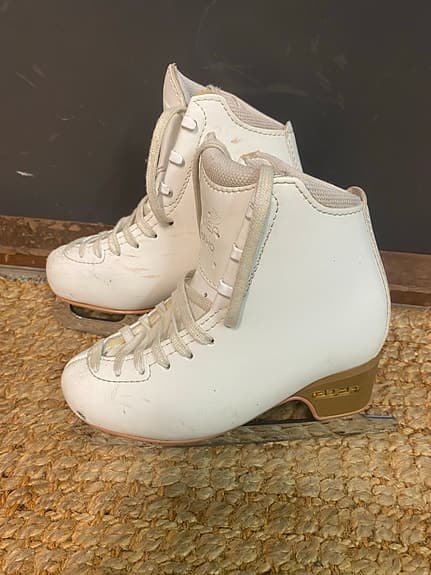 Konståkningsskridskor barn