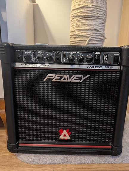 Peavey rage 158 förstärkare
