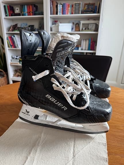 Bauer supreme Mach/Shadow och Vapor hyperlite skridskor