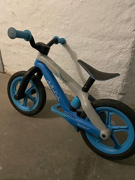 Chillafish balanscykel blå grå