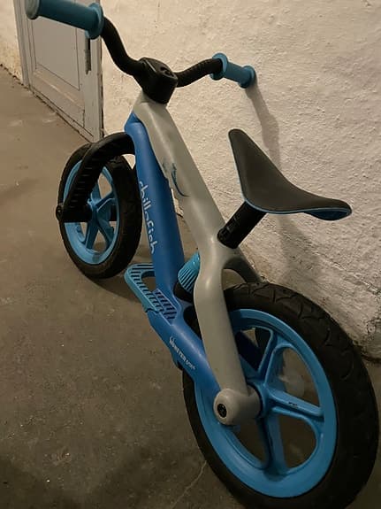 Chillafish balanscykel blå grå