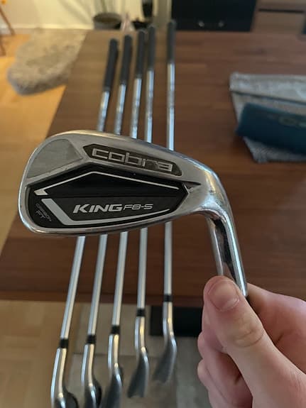 Cobra King F8-S järnklubbor set