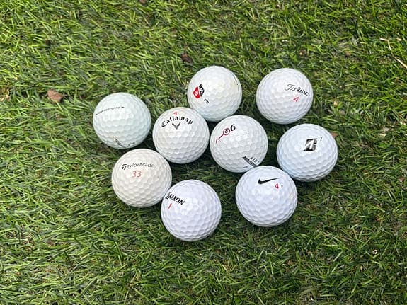 100  Budgetgolfbollar