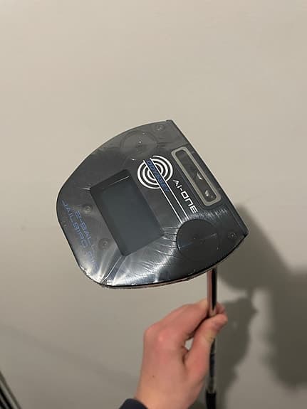 Odyssey 2-Ball Jailbird Mini Putter 33” – Ny