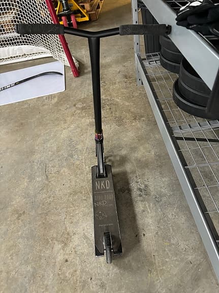 NKD District sparkcykel svart