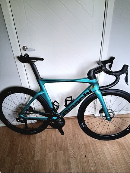 BIANCHI OLTRE COMP ULTEGRA DI2 2026