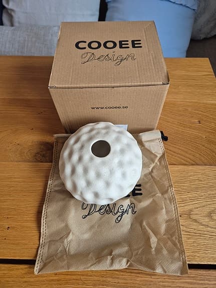 Cooee Design – Två stilrena vaser – Seedpod 10 cm (Vanilla)