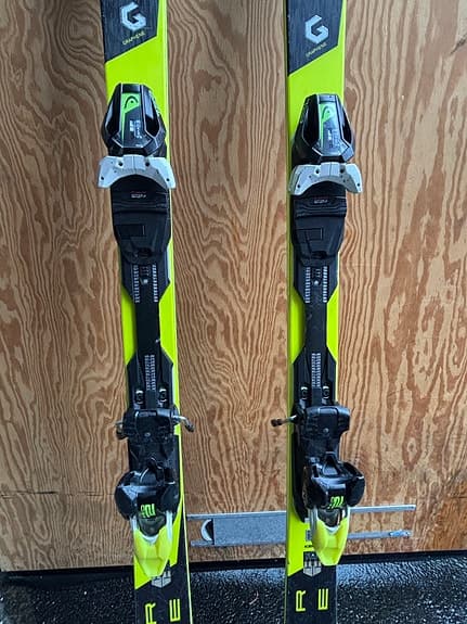 Head Supershape i.Speed – 184 cm – Pistskidor med grym stabilitet