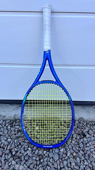 Yonex Ezone tennsracket blå