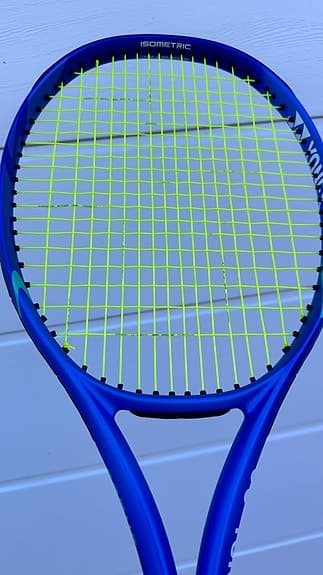 Yonex Ezone tennsracket blå