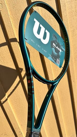 Wilson Blade V8 100 tennisracket 300 g 100 in² grön