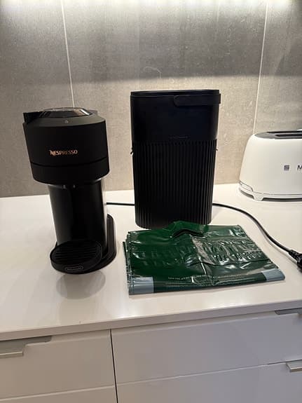 De'Longhi Nespresso Vertuo Next kapselmaskin svart