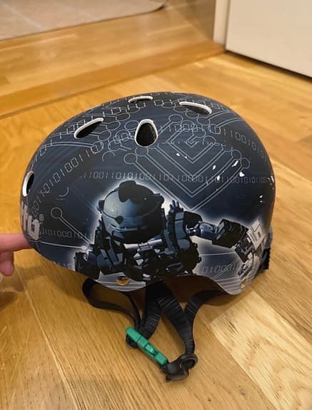Etto cykelhjälm barn XS blå med robotmotiv