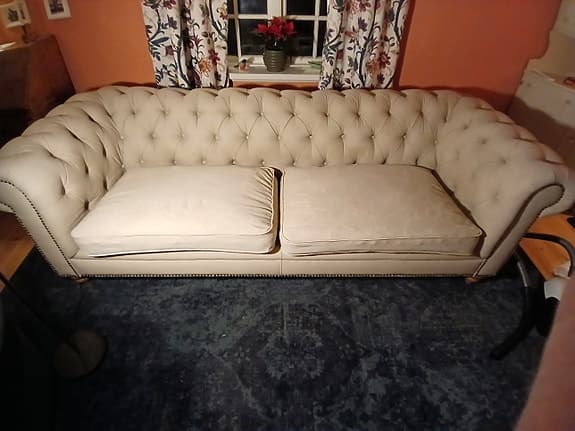 Soffa, Chesterfield stil