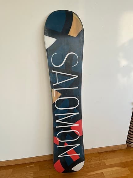 Salomon Lotus snowboard