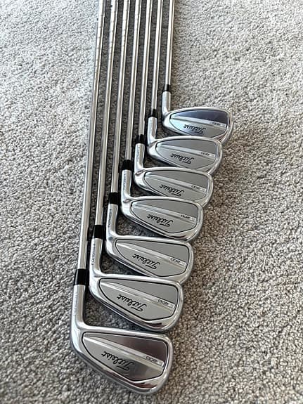 Titleist T200 3G järnset 5-G (7 klubbor) Regular Skaft