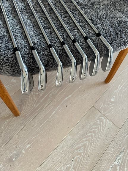 Titleist T200 3G järnset 5-G (7 klubbor) Regular Skaft