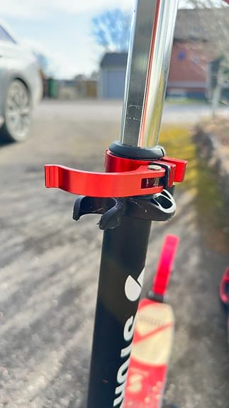 Story sparkcykel röd svart med stora hjul