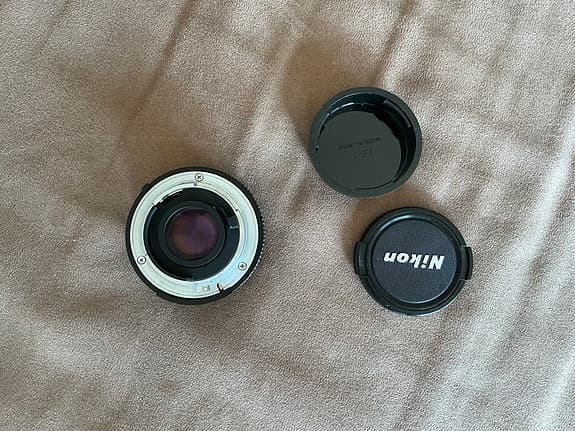 Nikon AI-s 50/1.8 pannkaksobjektiv senaste versionen som nytt