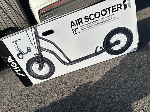 Air Scooter sparkcykel 12 tum svart