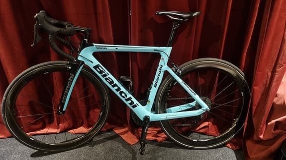 Bianchi Aria Enve bytes komfortracer