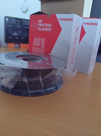 Super billigt & bra | Svart PETG 3D-filament | 2kg totalt