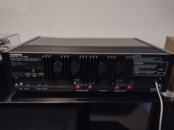 Tandberg reciver TR2060 svart i Mintskick
