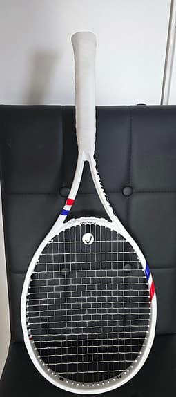 Tecnifibre T-Fight tennisracket 305 g 98 in2 vit