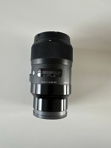 Sigma 35mm f/1.4 Sony