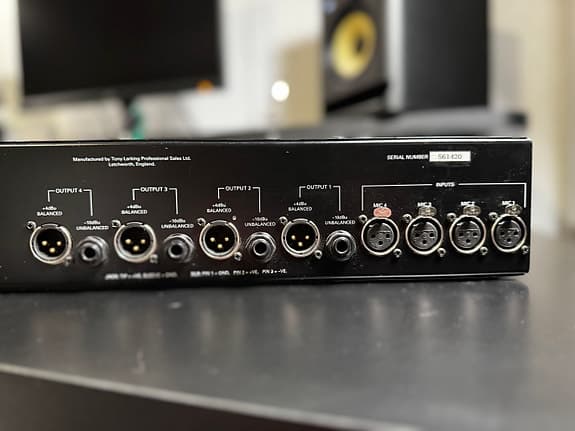TL Audio 5001 rörförsteg 4‑kanals rackenhet
