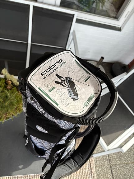 Cobra Ultralight golfbag camo