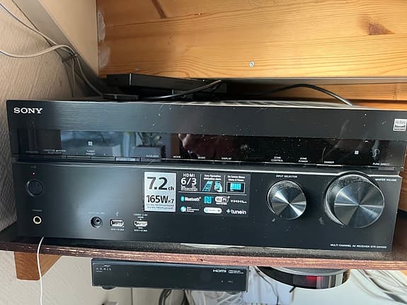 Sony receiver str-dn1050 och sattelithögtalare