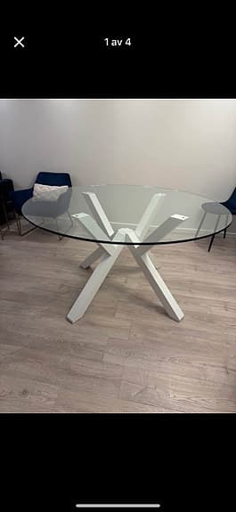 Matbord 140 cm