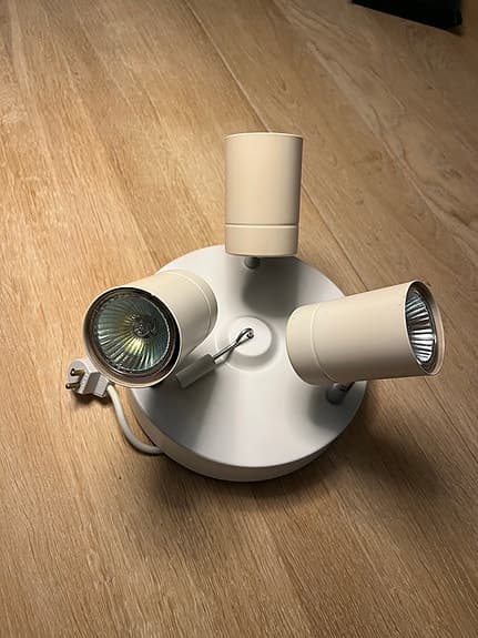 Rydéns takspot, 3 spotlights, vit, ljuskällor ingår