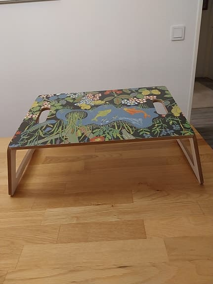 Laptopställ Svenskt Tenn Josef Frank Paradiset svart